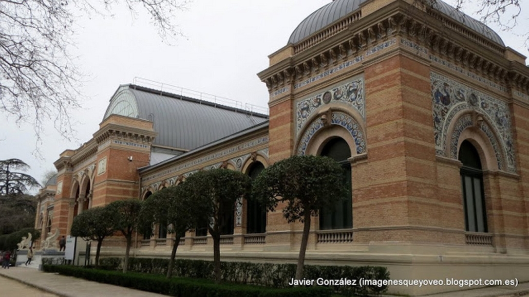 Palacio-de-velazquez-001